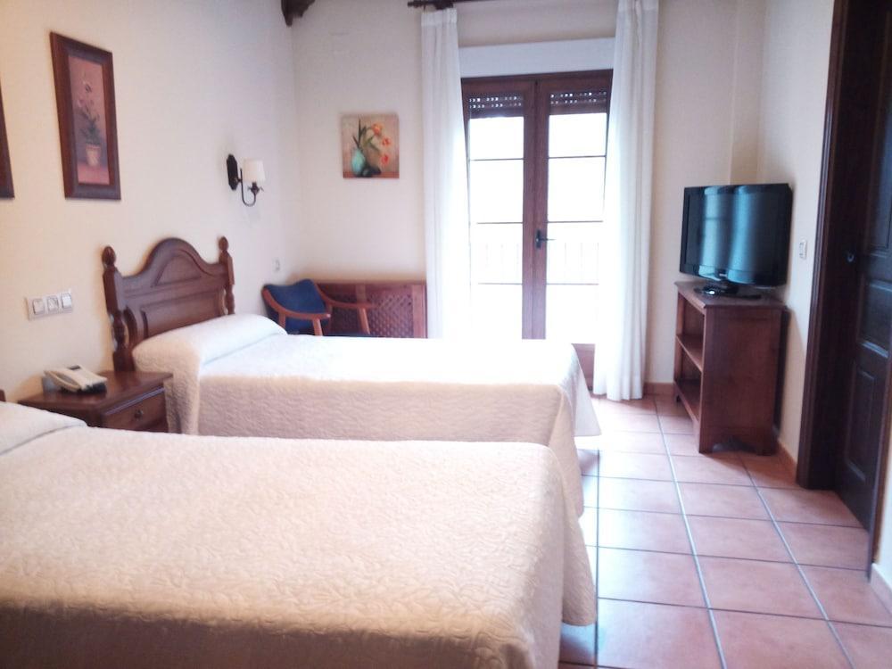Hotel Rural Castuo H Cc 656 Pinofranqueado Εξωτερικό φωτογραφία